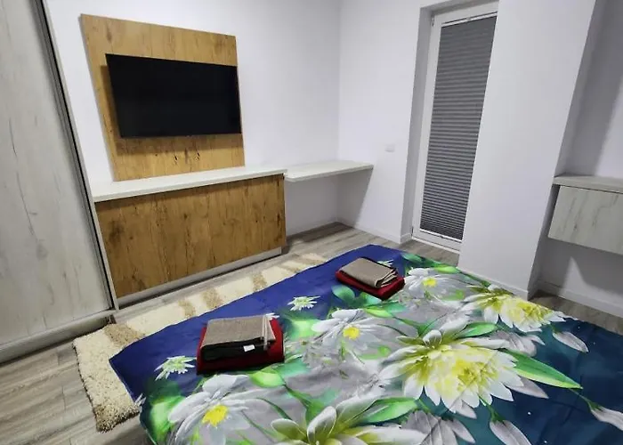 Moon Reflexes Apartment