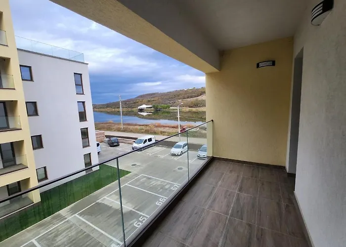 Moon Reflexes Apartment